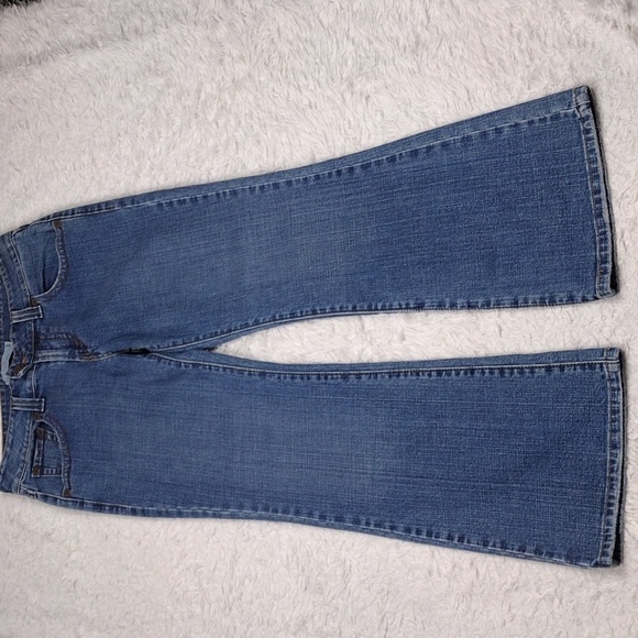 Levi's 515 Flare Blue Medium Wash Five Pocket Mid Rise Flare Leg Denim Jean - Picture 2 of 16